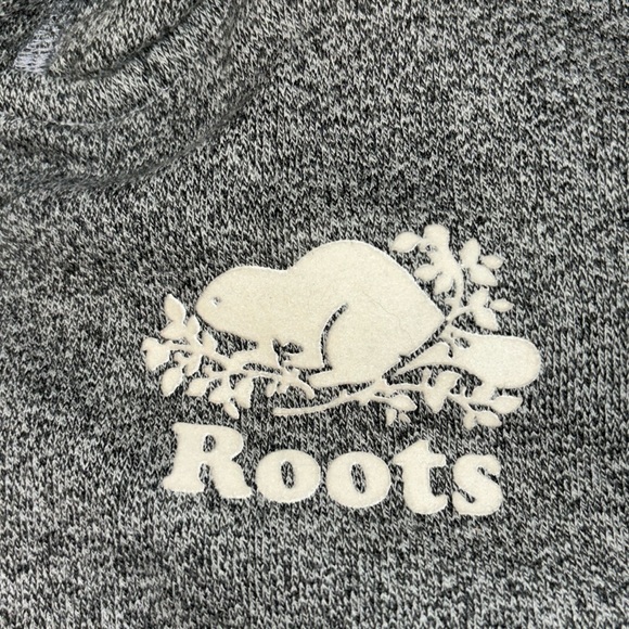 Roots classic salt and pepper sweater - Picture 3 of 4
